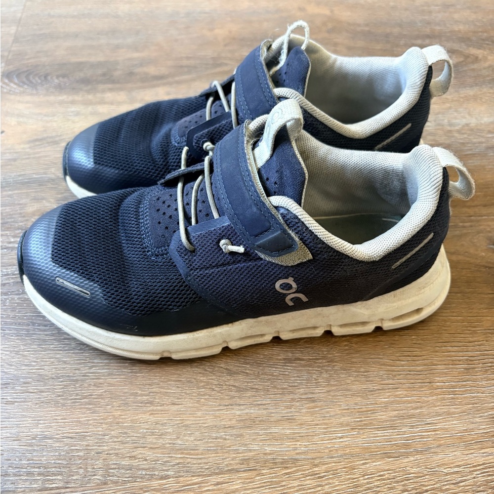 On Running Kids Navy Blue Sneakers